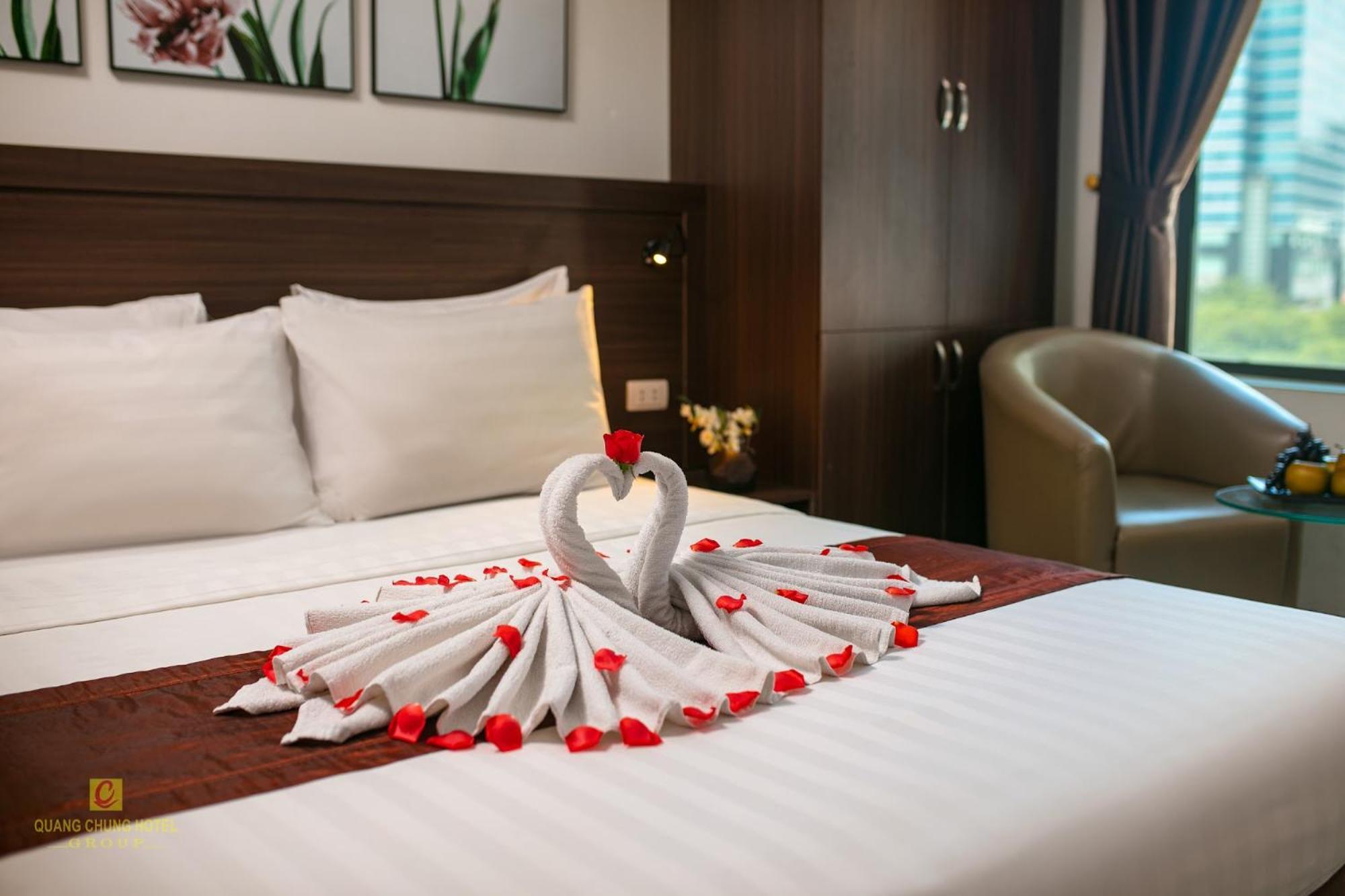 Nhan Hoa Hotel Hanoi Dış mekan fotoğraf